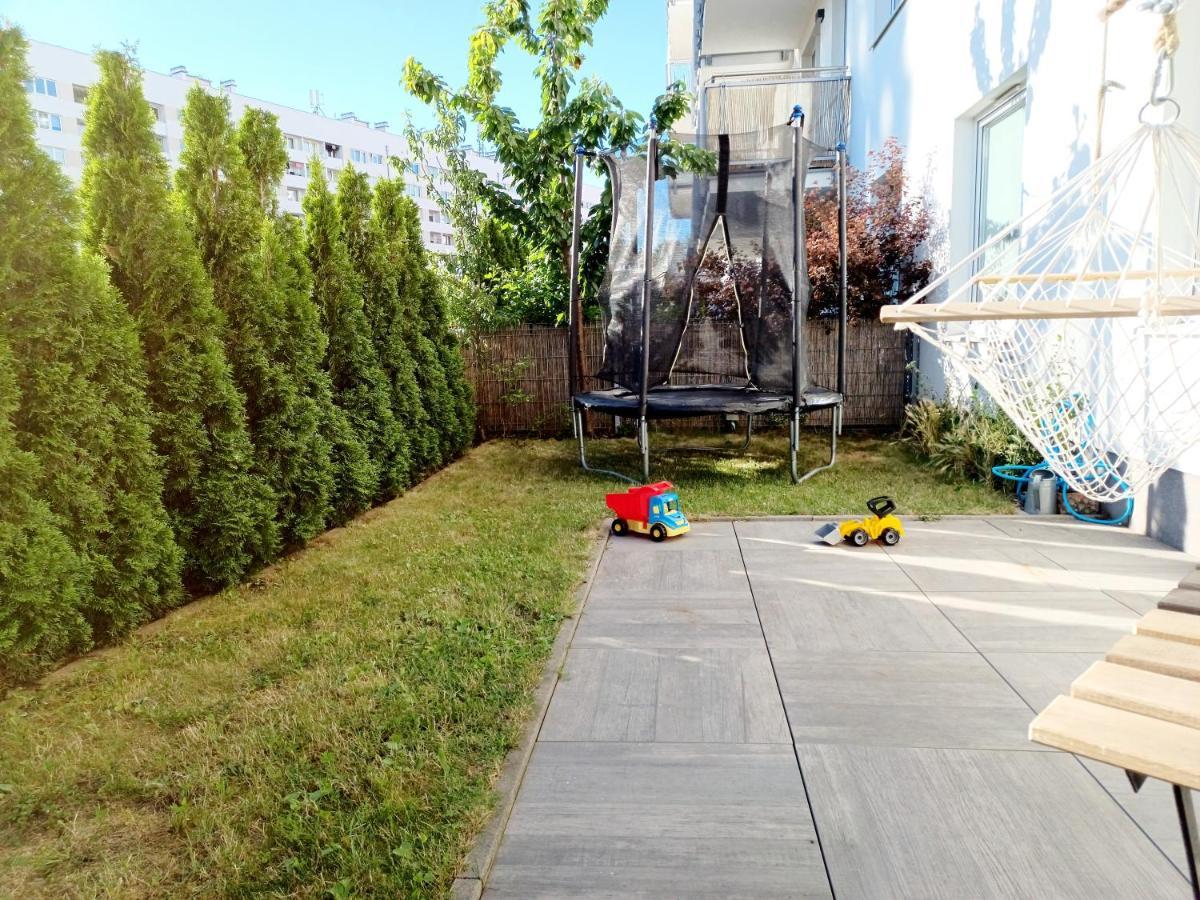 Apartmán Sunny Sleeps 4 By The Beach With Garden Patio - Gdansk Przymorze Exteriér fotografie