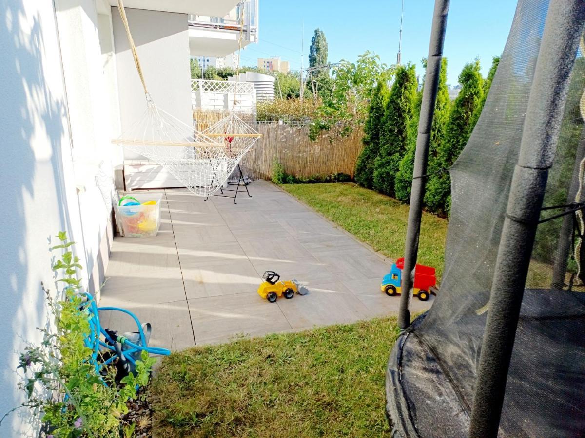 Apartmán Sunny Sleeps 4 By The Beach With Garden Patio - Gdansk Przymorze Exteriér fotografie
