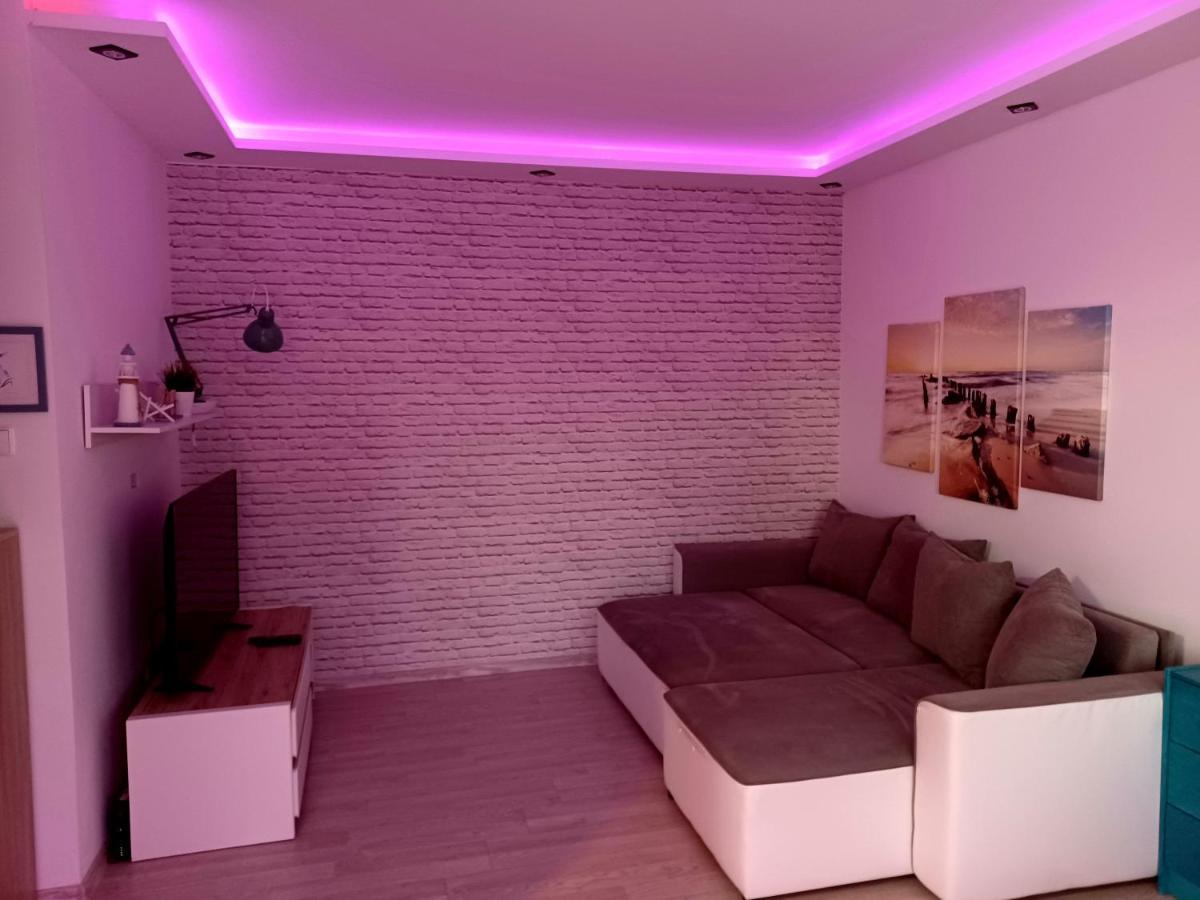 Apartmán Sunny Sleeps 4 By The Beach With Garden Patio - Gdansk Przymorze Exteriér fotografie
